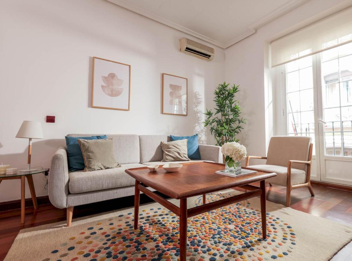 One Bedroom Apartment In Chueca Madrid Eksteriør billede