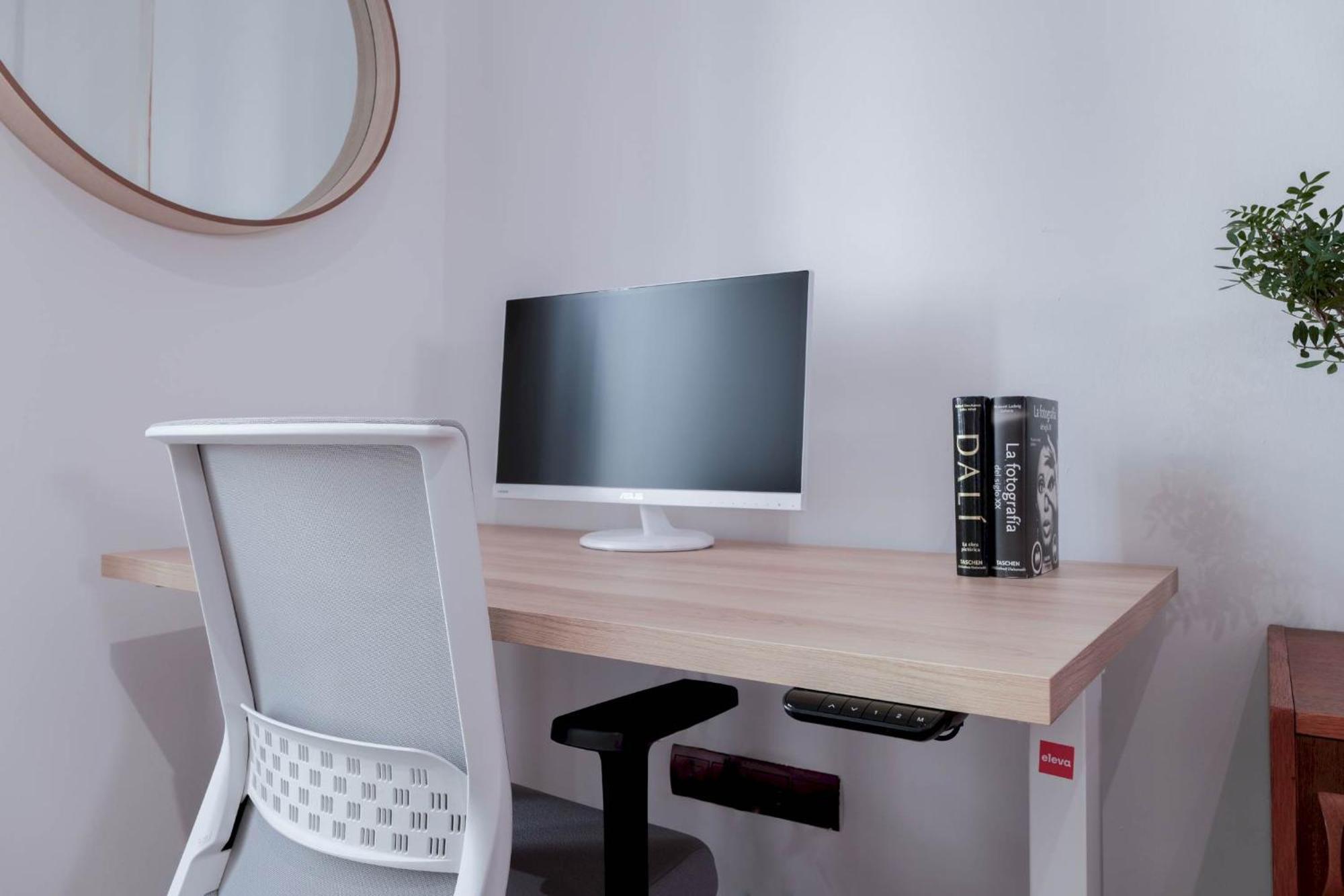 One Bedroom Apartment In Chueca Madrid Eksteriør billede